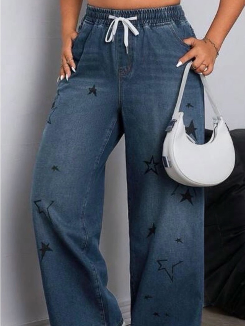 Curve Blue Star-Print Wide Leg Jeans - Picture 5 of 6